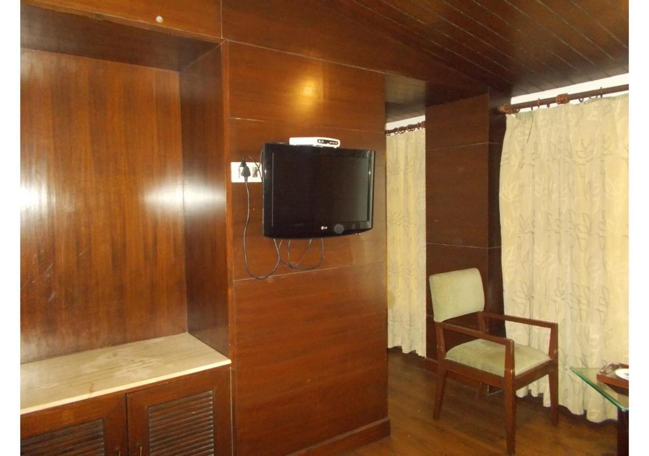 The Imperial Square Hotel Mussoorie Exterior photo