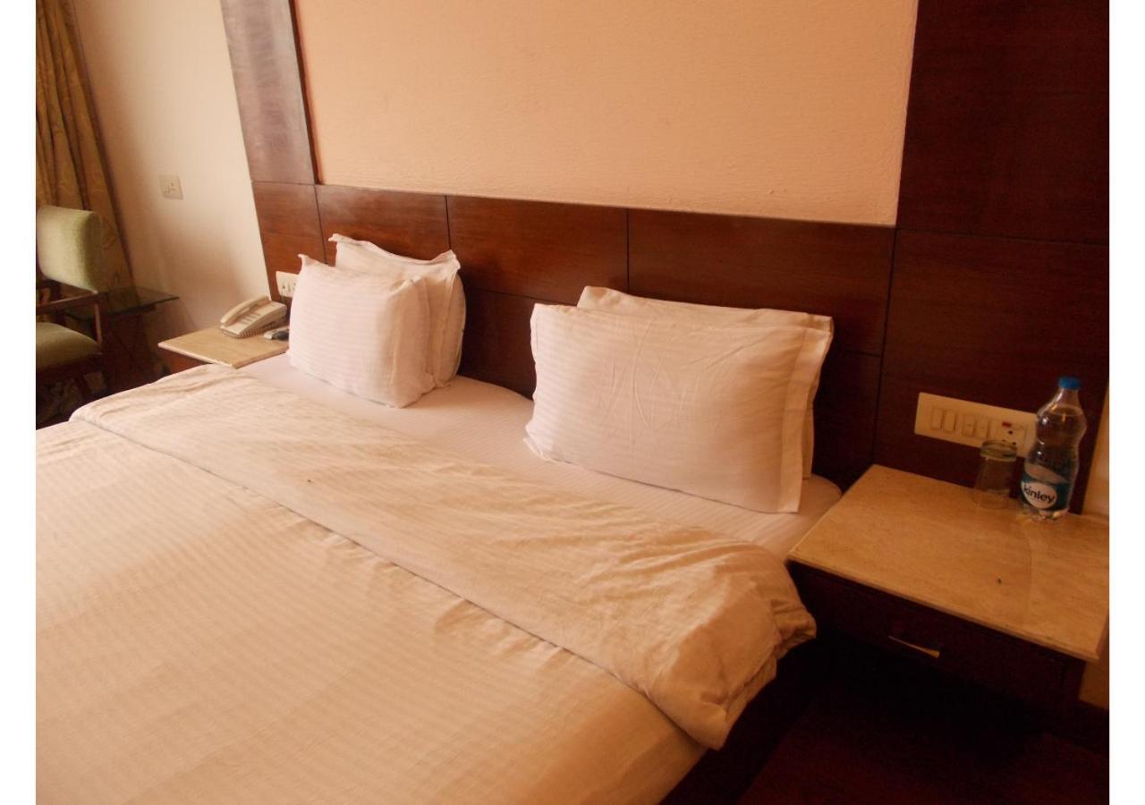 The Imperial Square Hotel Mussoorie Exterior photo
